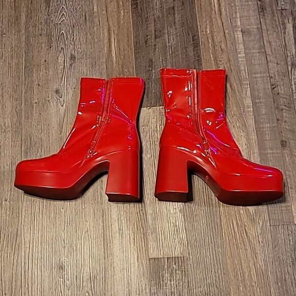 Red GoGo Platform Boots Women's Size 11 - Picture 2 of 11